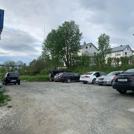 Anna'S Apartment, Tromsdalen Тромсё Экстерьер фото